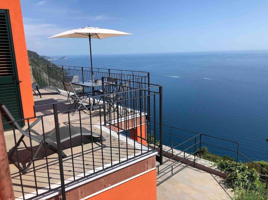 Villa Orangehouse Cinque Terre. Private Parking Riomaggiore Esterno foto