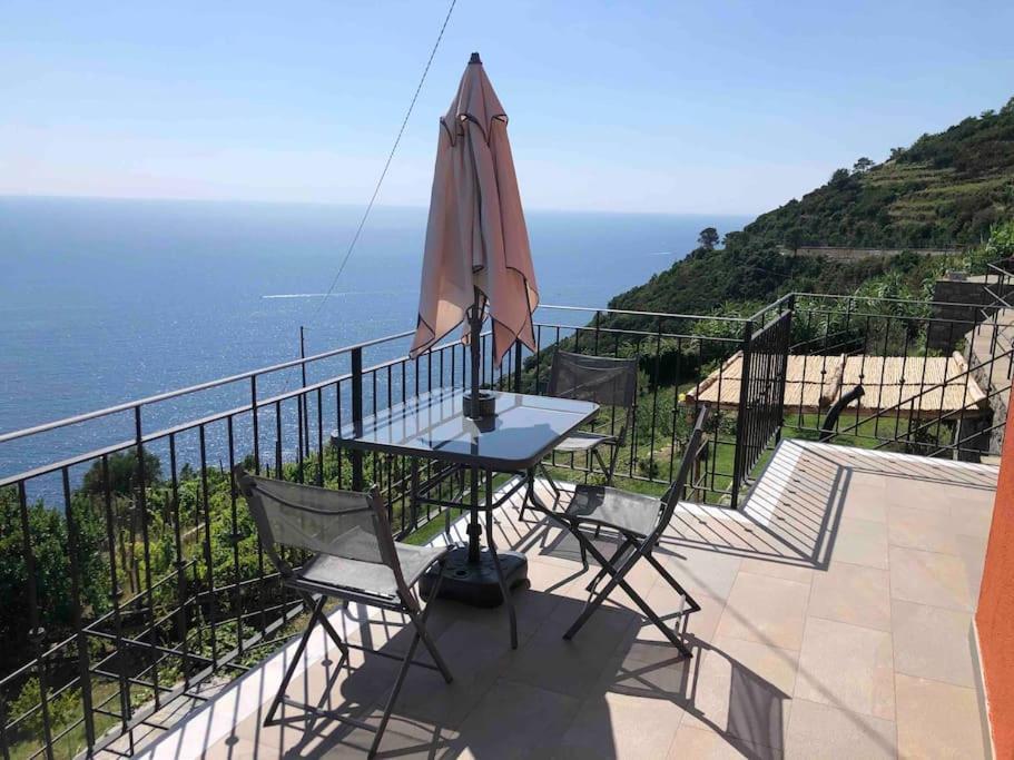 Villa Orangehouse Cinque Terre. Private Parking Riomaggiore Esterno foto