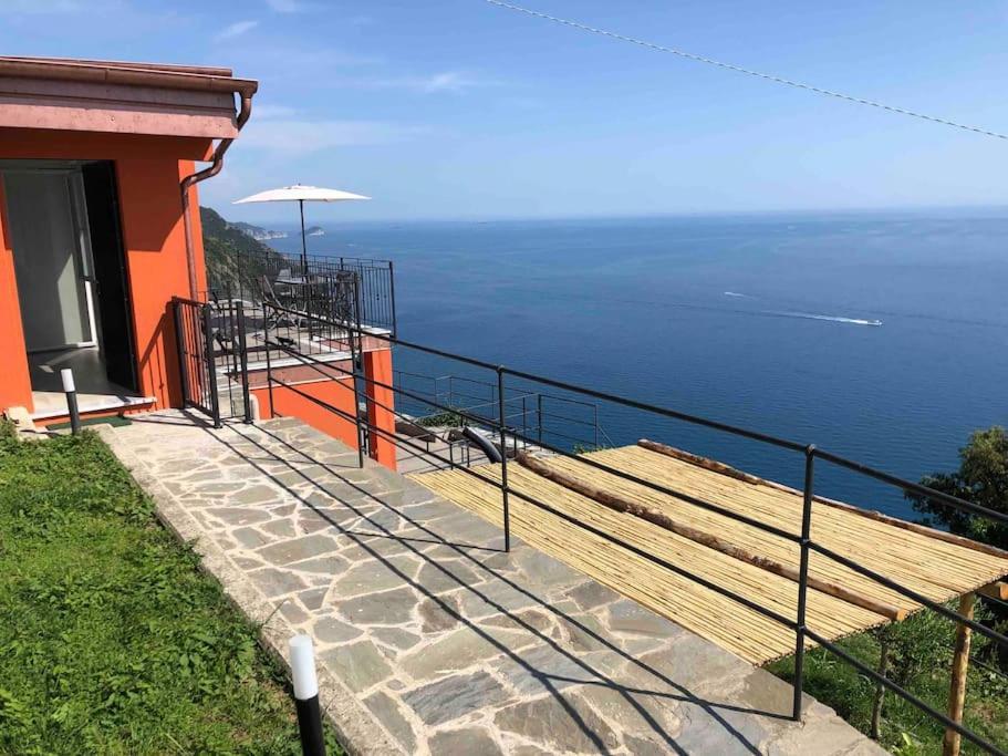 Villa Orangehouse Cinque Terre. Private Parking Riomaggiore Esterno foto