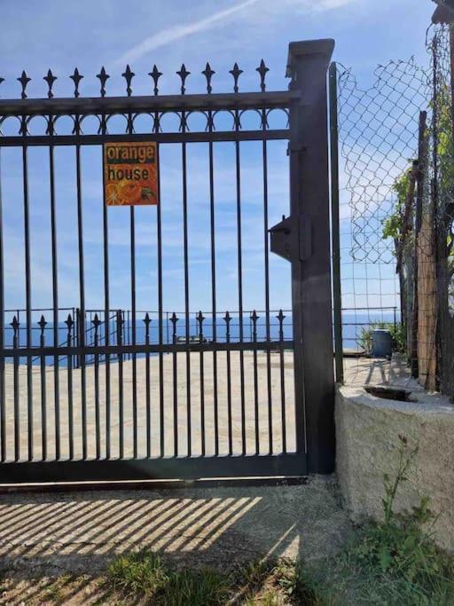 Villa Orangehouse Cinque Terre. Private Parking Riomaggiore Esterno foto