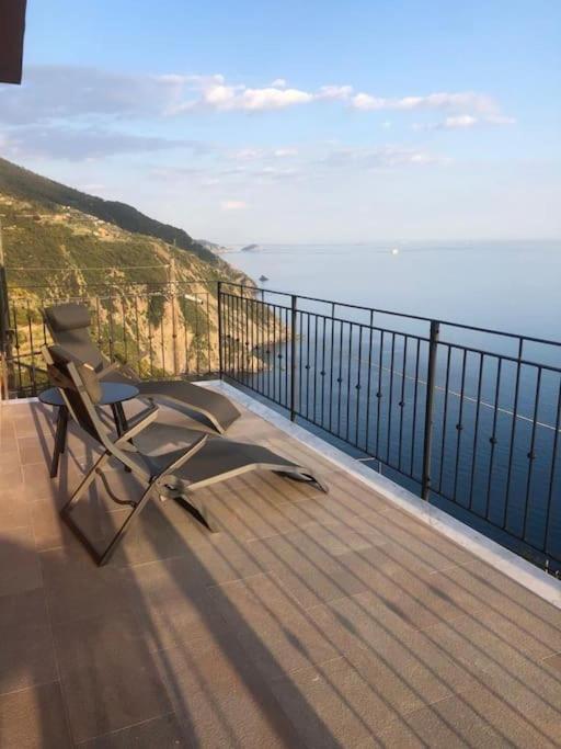 Villa Orangehouse Cinque Terre. Private Parking Riomaggiore Esterno foto